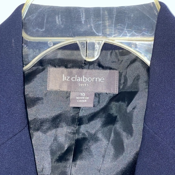 Liz Claiborne blue blazer. Size 10 GUC - Picture 7 of 7
